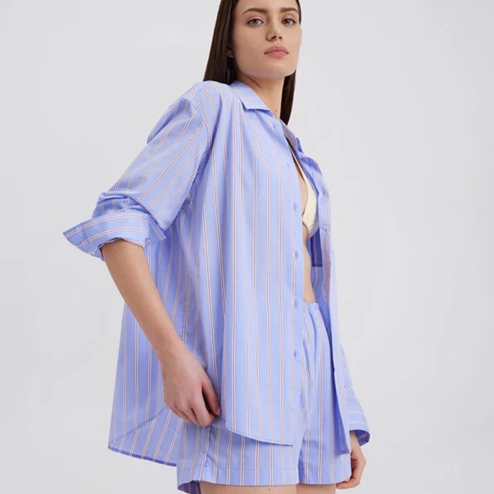 NEW SOLID AND STRIPED by SOFIA GRAINGE OXFORD BUTTON DOWN- SIZE M